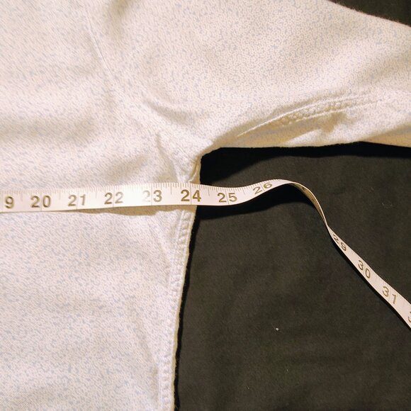 Frank & Eileen Women's Medium Button Down Long Sleeve Floral Shirt - Picture 6 of 9